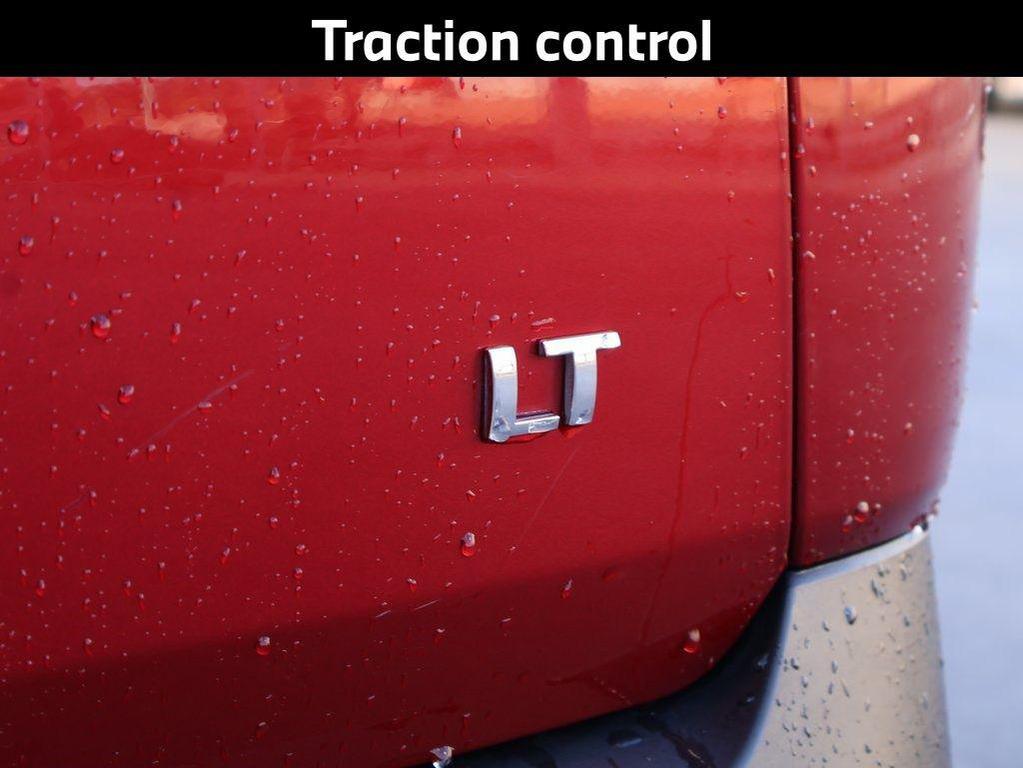 used 2023 Chevrolet Traverse car, priced at $25,642