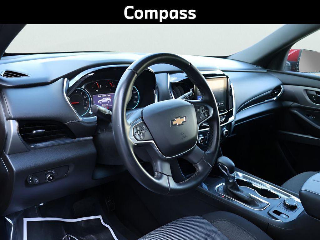 used 2023 Chevrolet Traverse car, priced at $25,642