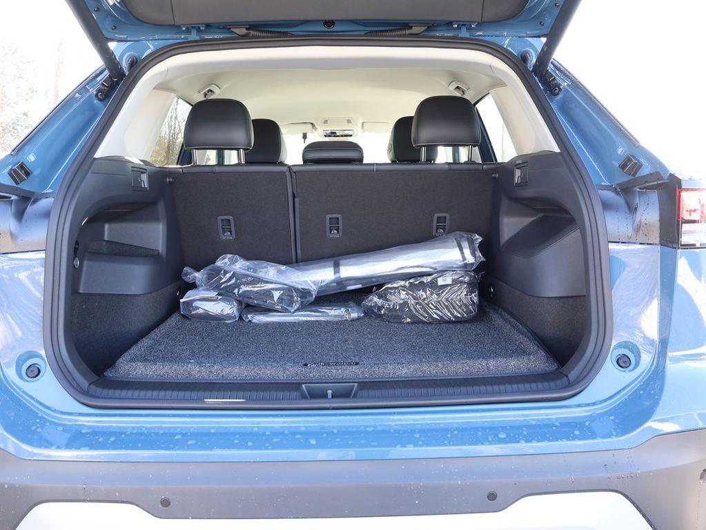 new 2026 Volkswagen Tiguan car, priced at $36,768