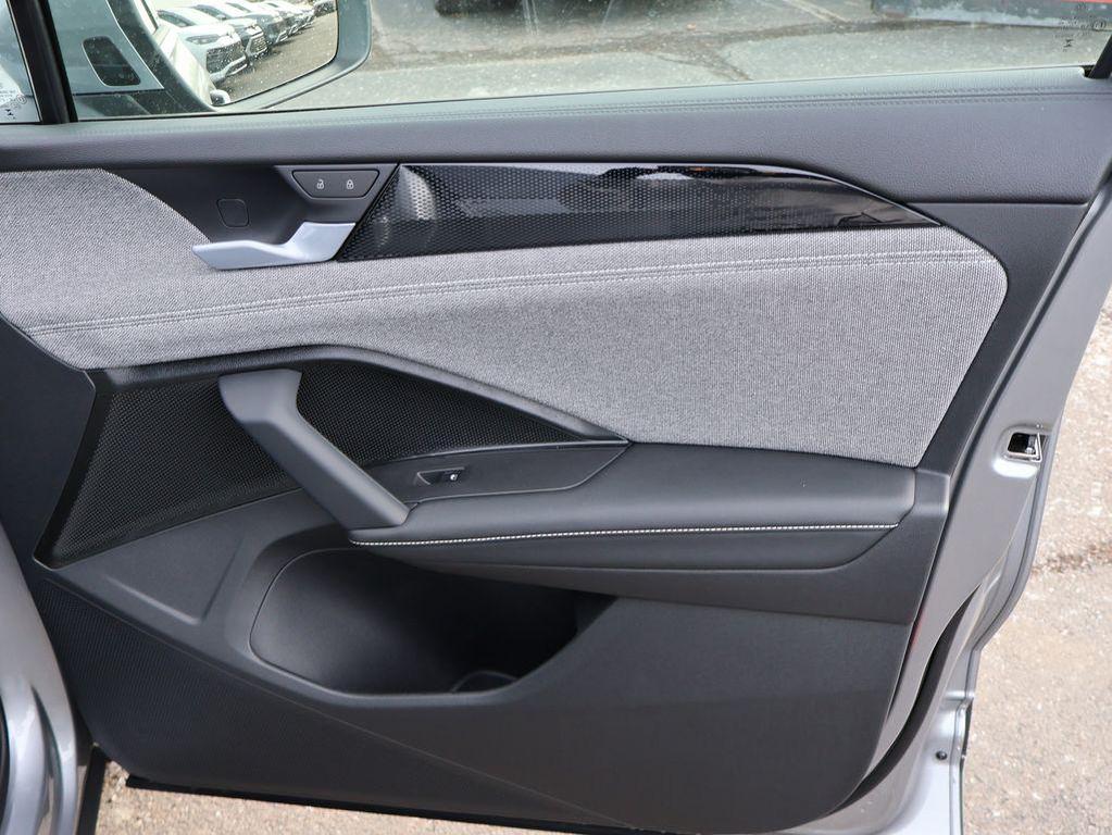 new 2026 Volkswagen Tiguan car, priced at $33,295