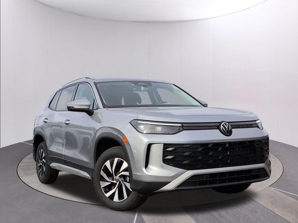 new 2026 Volkswagen Tiguan car, priced at $33,295