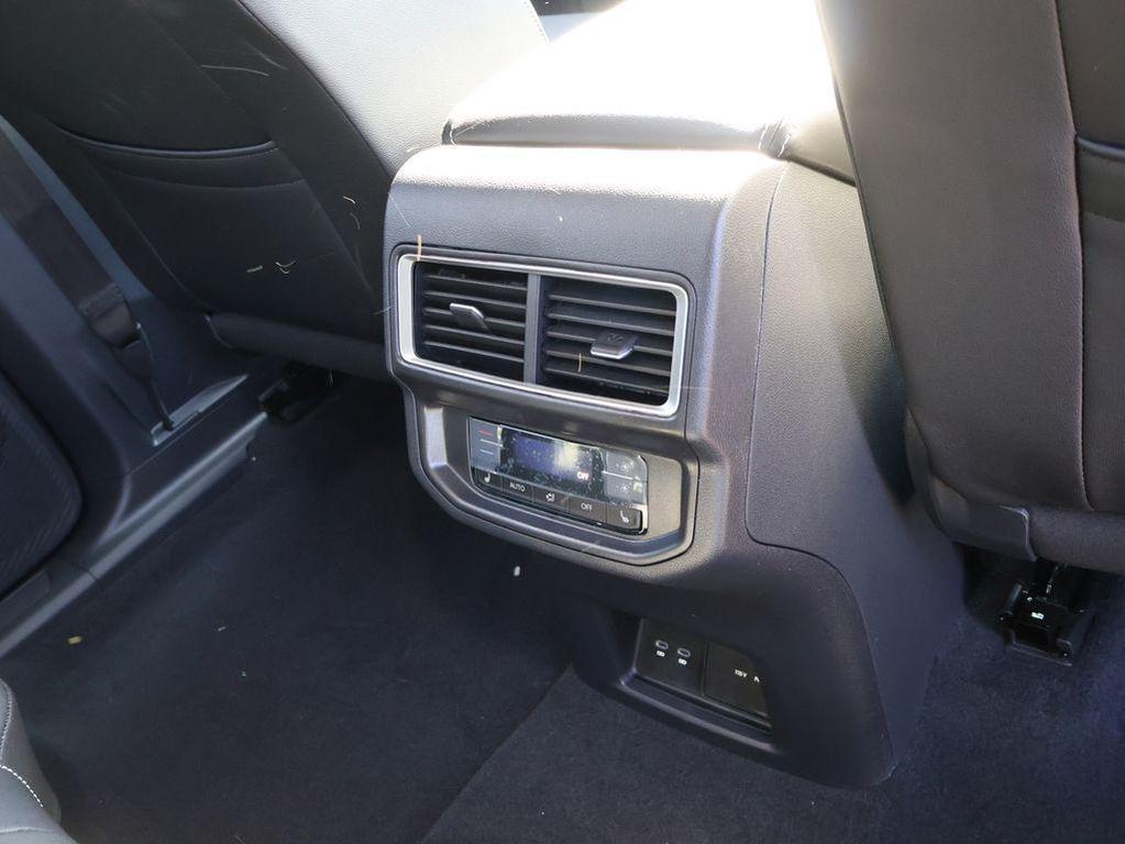 new 2026 Volkswagen Atlas car, priced at $55,181