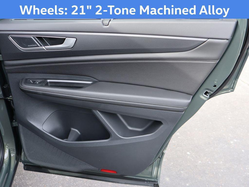 new 2026 Volkswagen Atlas Cross Sport car, priced at $54,469