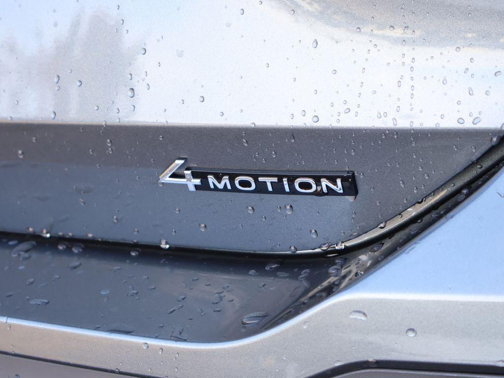 new 2026 Volkswagen Tiguan car, priced at $33,051