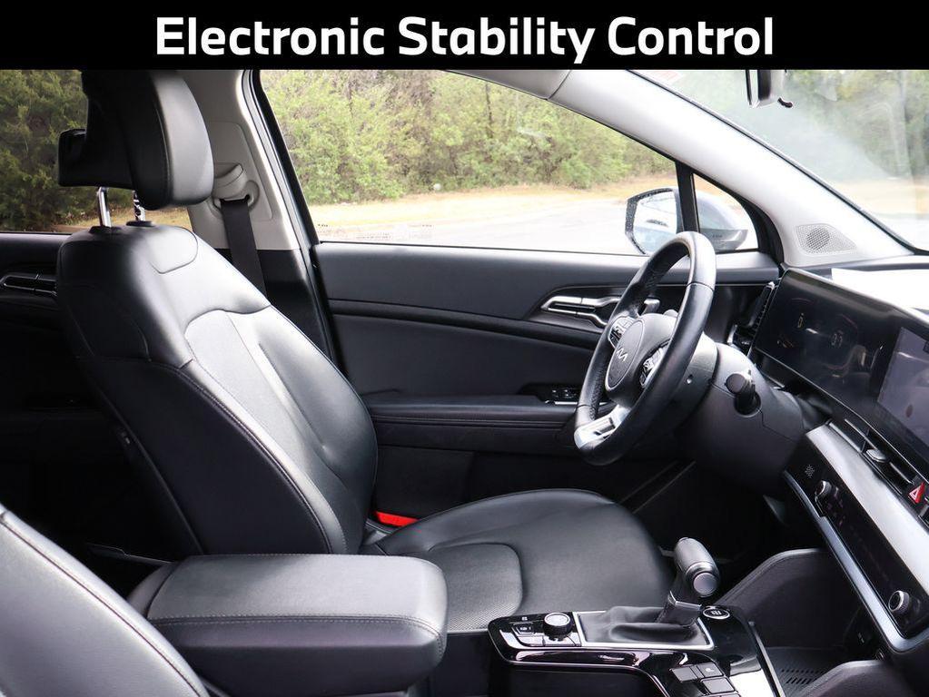 used 2024 Kia Sportage car, priced at $25,897