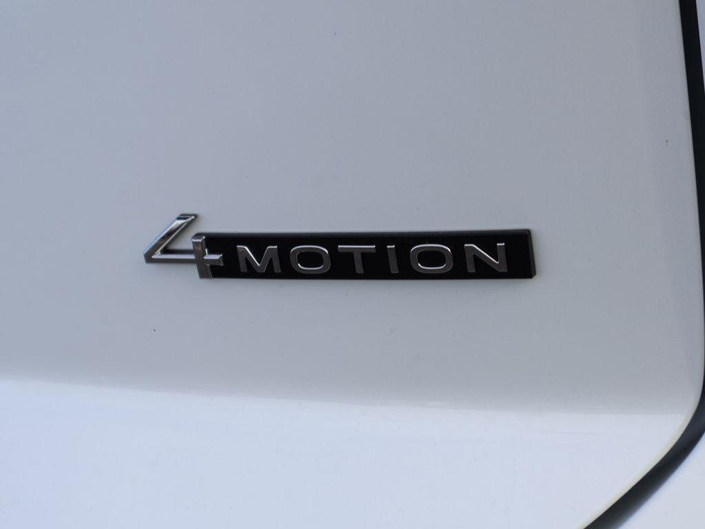 new 2026 Volkswagen Atlas Cross Sport car, priced at $41,091