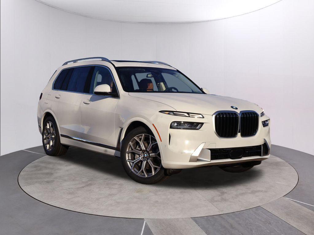 new 2026 BMW X7 car, priced at $94,205