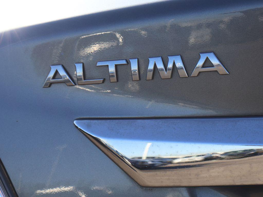 used 2015 Nissan Altima car, priced at $11,412