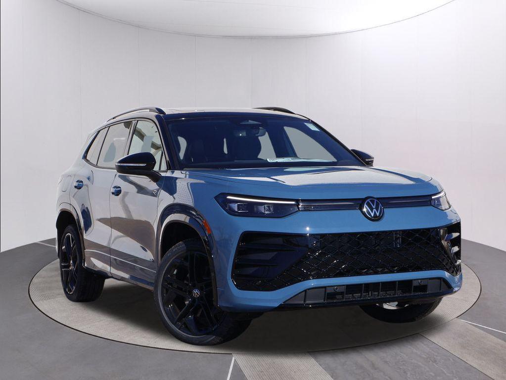 new 2026 Volkswagen Tiguan car, priced at $40,671