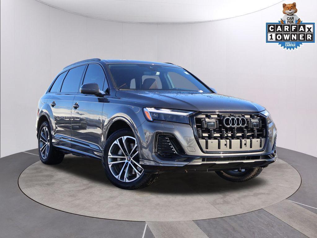 used 2025 Audi Q7 car, priced at $55,138