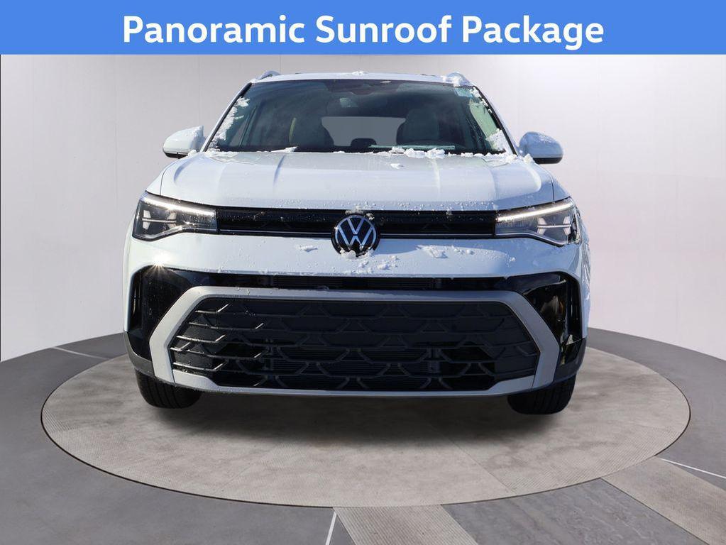 new 2026 Volkswagen Taos car, priced at $33,351
