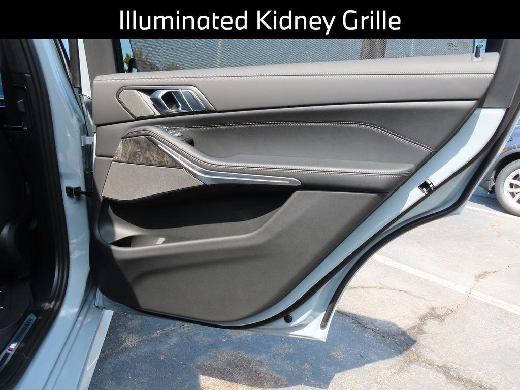new 2026 BMW X7 car, priced at $96,135
