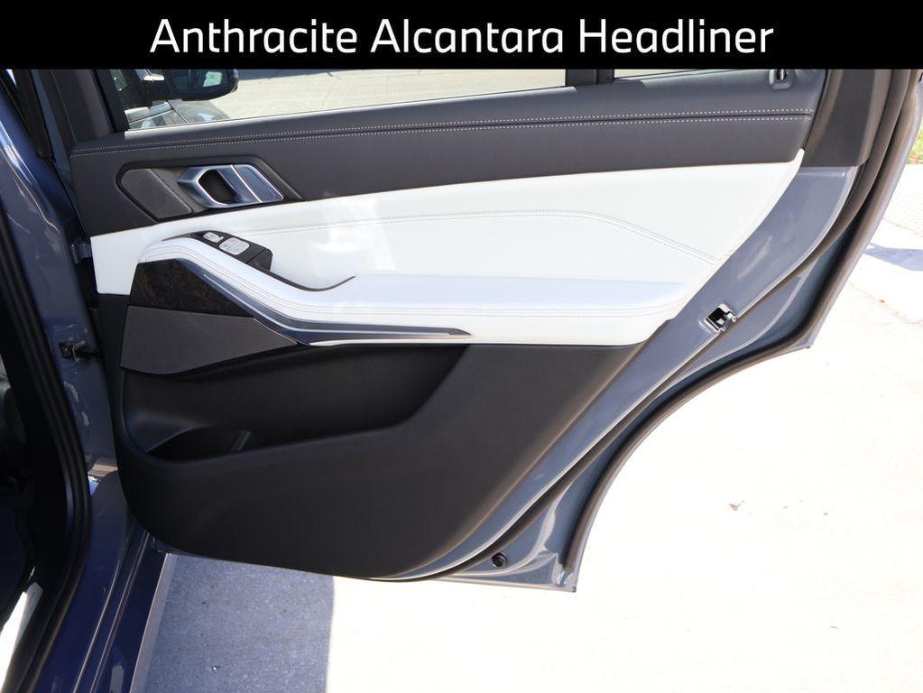 new 2026 BMW X7 car, priced at $95,475