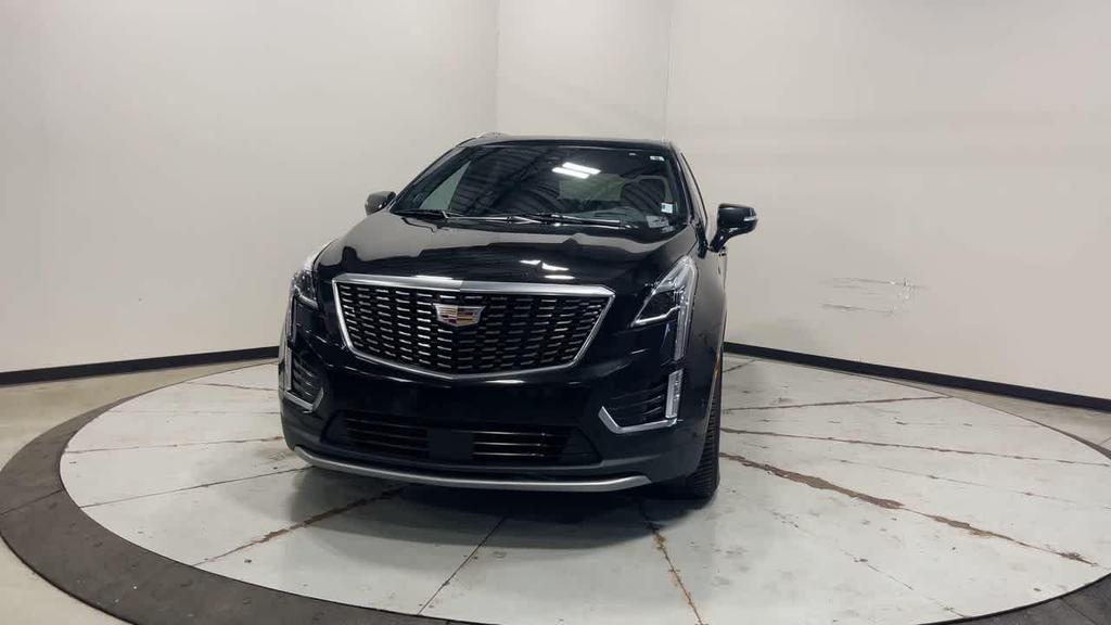 used 2022 Cadillac XT5 car, priced at $24,976