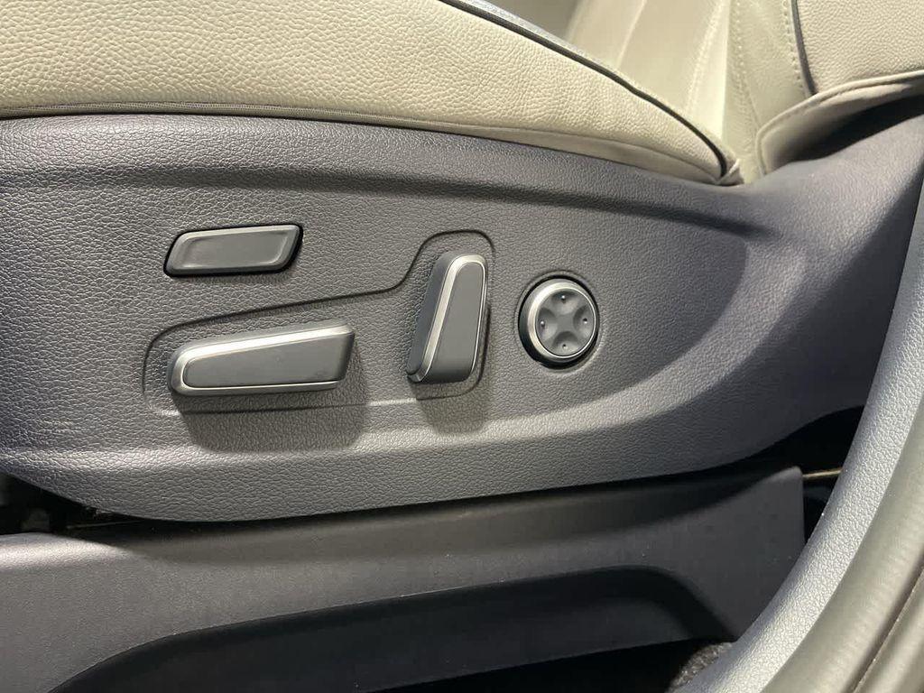 used 2023 Hyundai Palisade car, priced at $35,600