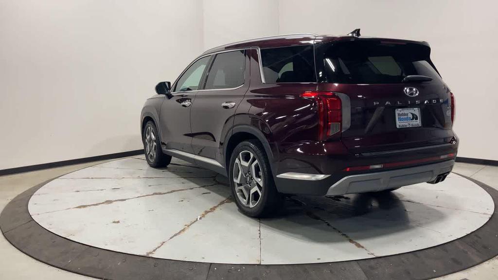 used 2023 Hyundai Palisade car, priced at $35,600
