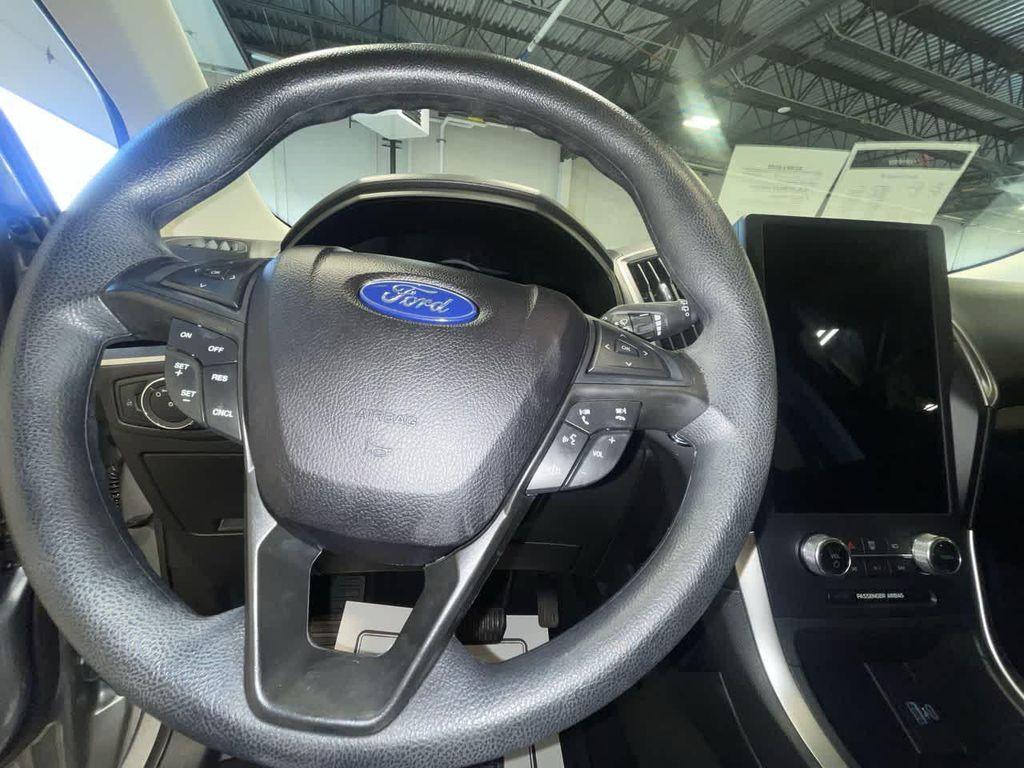 used 2023 Ford Edge car, priced at $22,225