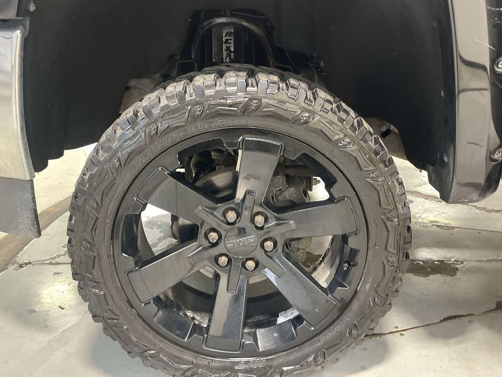 used 2018 GMC Sierra 1500 car, priced at $26,490