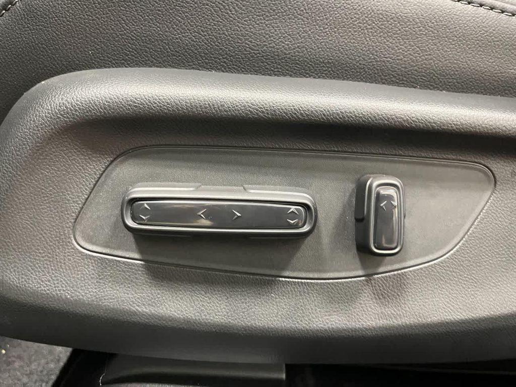 new 2026 Honda HR-V car, priced at $32,455