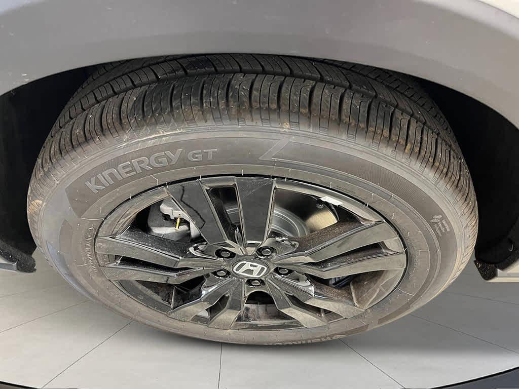 new 2026 Honda HR-V car, priced at $30,405