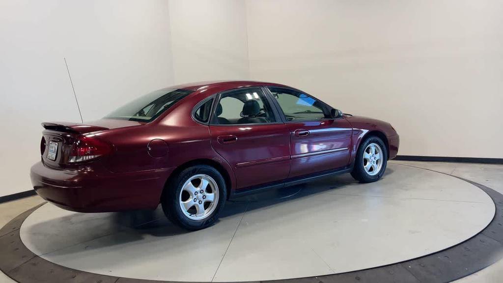 used 2005 Ford Taurus car, priced at $2,700