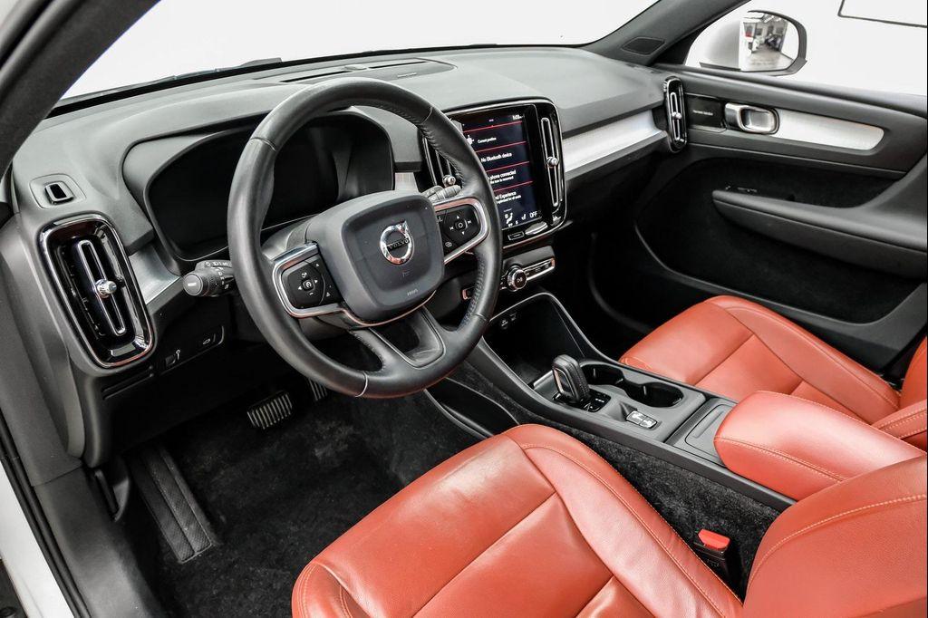 used 2020 Volvo XC40 car, priced at $24,999