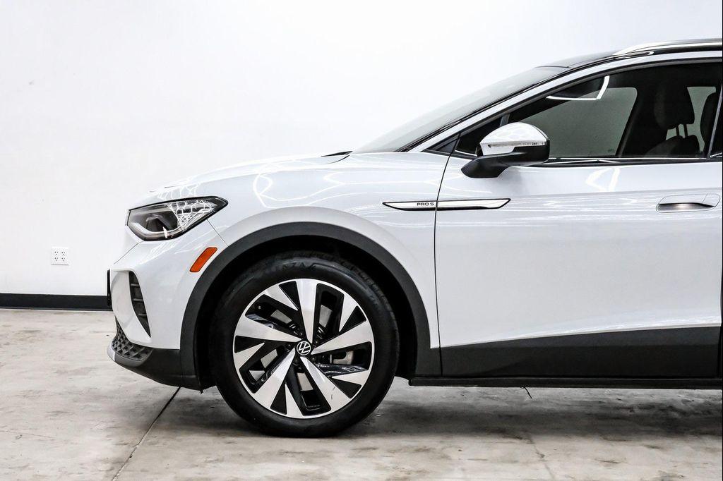 used 2021 Volkswagen ID.4 car, priced at $19,199