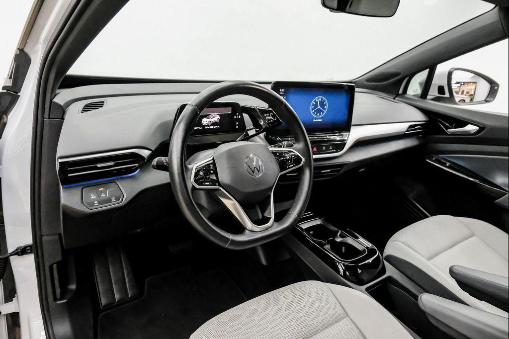 used 2021 Volkswagen ID.4 car, priced at $19,199