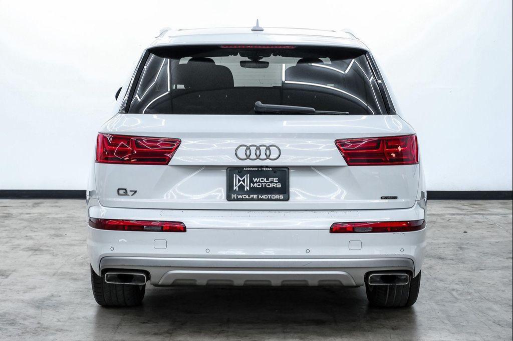used 2017 Audi Q7 car, priced at $15,899