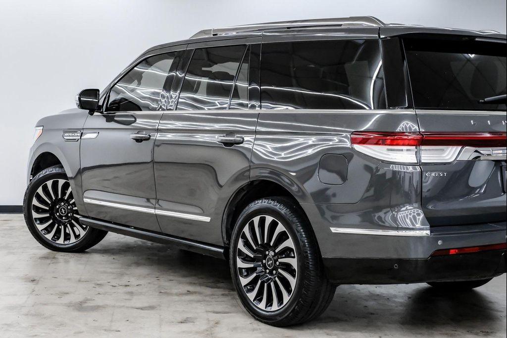 used 2022 Lincoln Navigator car, priced at $44,299