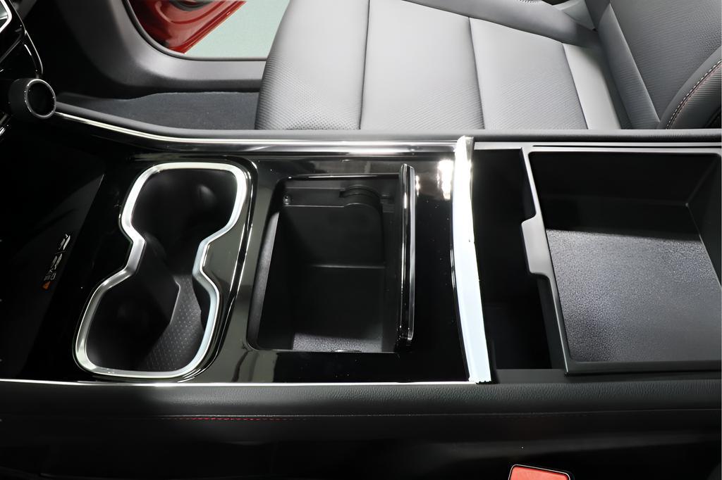 new 2026 Chevrolet Traverse car, priced at $55,852