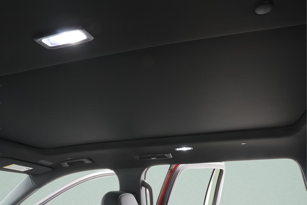 new 2026 Chevrolet Traverse car, priced at $55,852