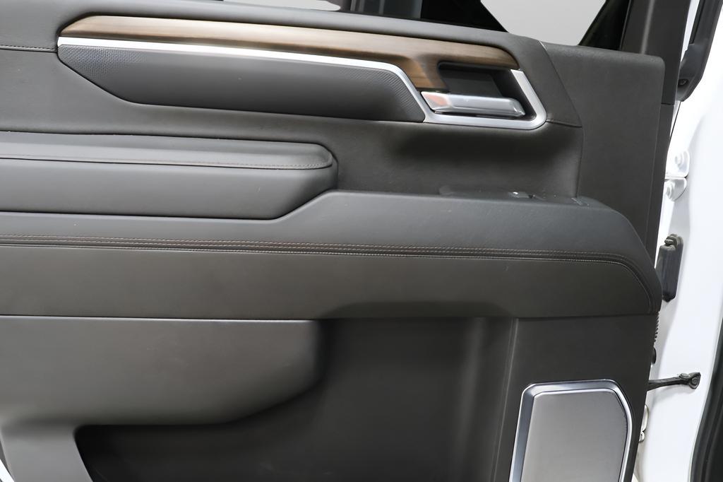 used 2025 Chevrolet Silverado 3500 car, priced at $67,390