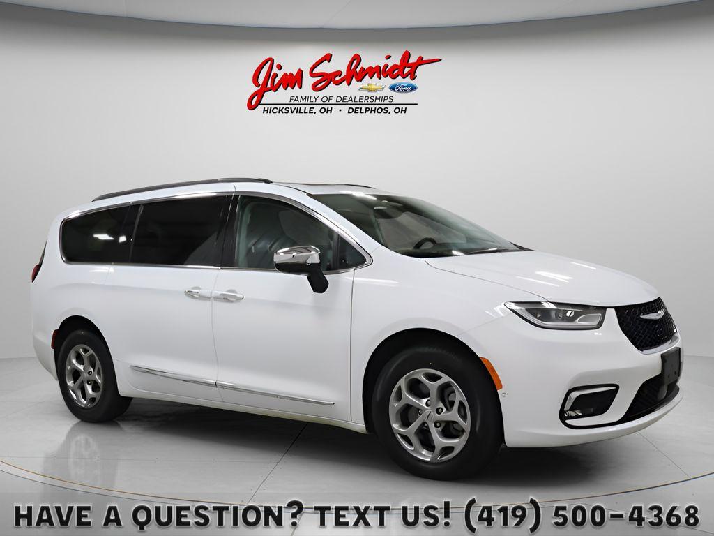 used 2023 Chrysler Pacifica car, priced at $35,545