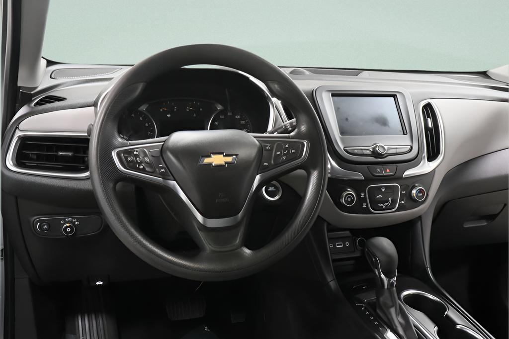 used 2024 Chevrolet Equinox car, priced at $19,390