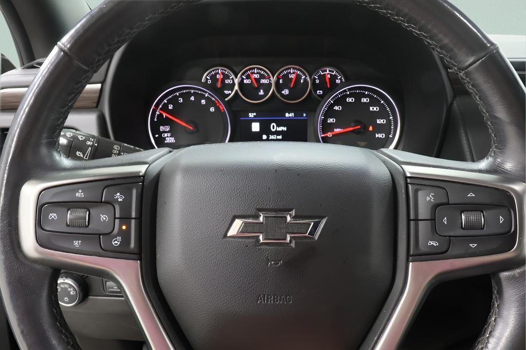 used 2021 Chevrolet Suburban car, priced at $40,575