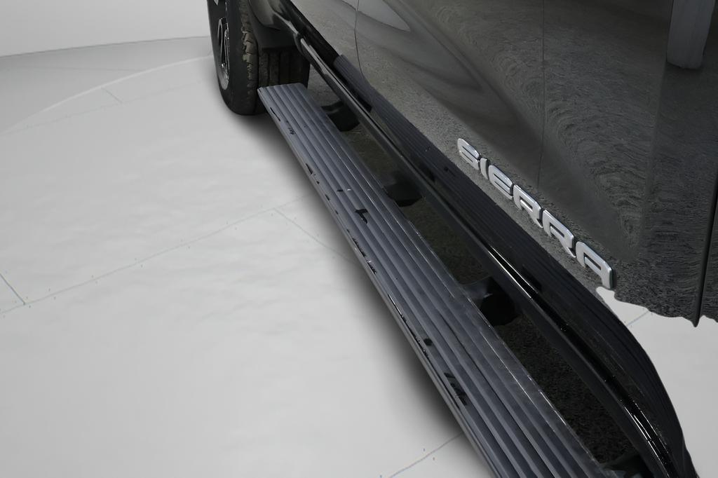 used 2023 GMC Sierra 1500 car, priced at $32,390