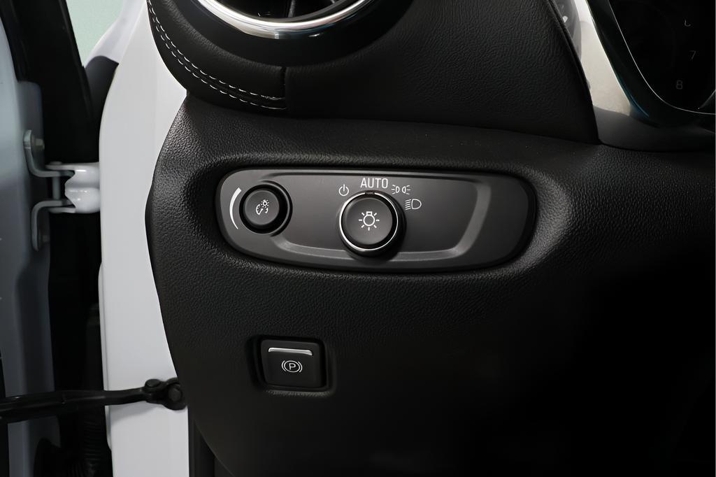 used 2025 Chevrolet Blazer car, priced at $30,000