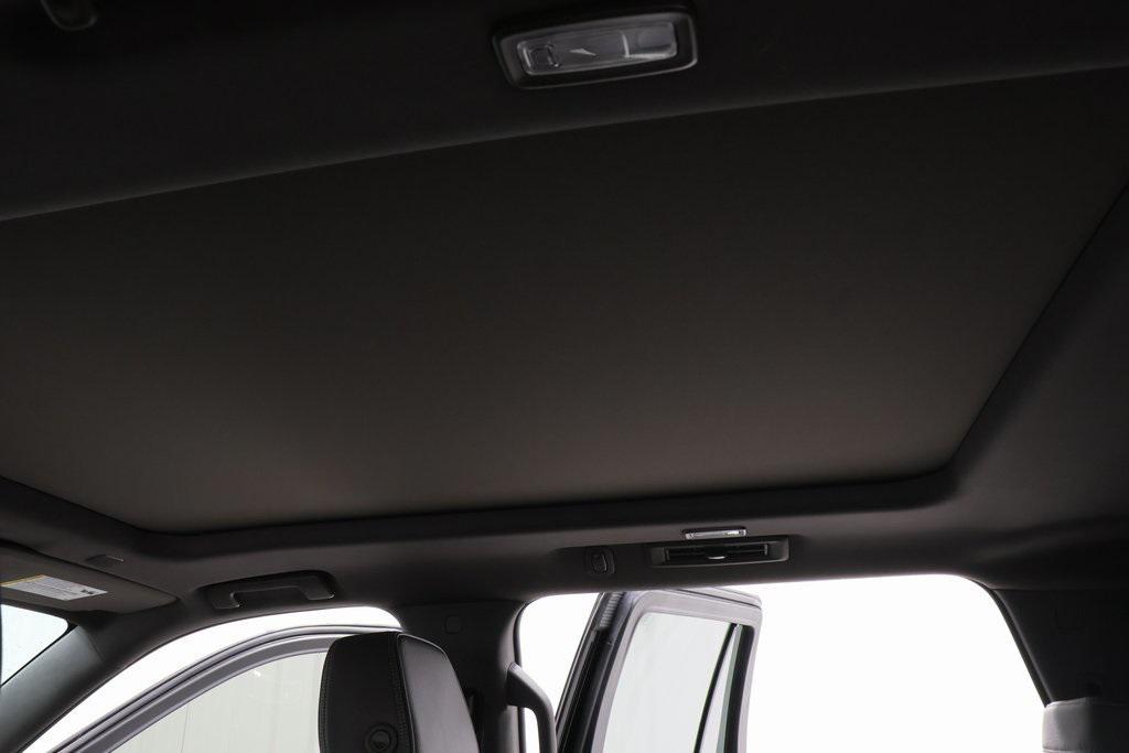 used 2022 GMC Yukon car, priced at $44,545