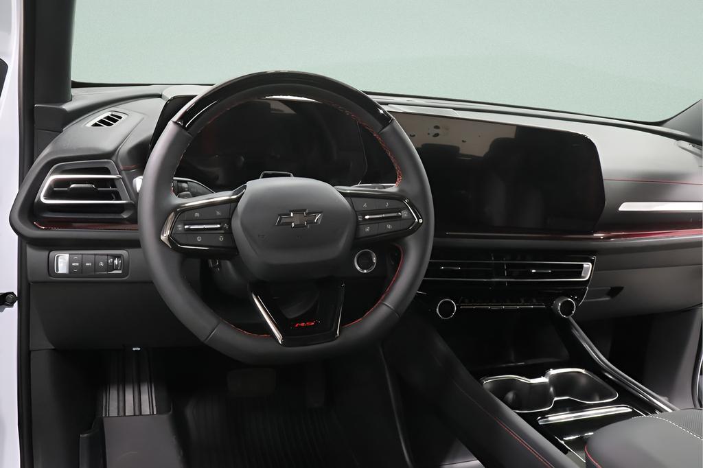 new 2026 Chevrolet Traverse car, priced at $60,557