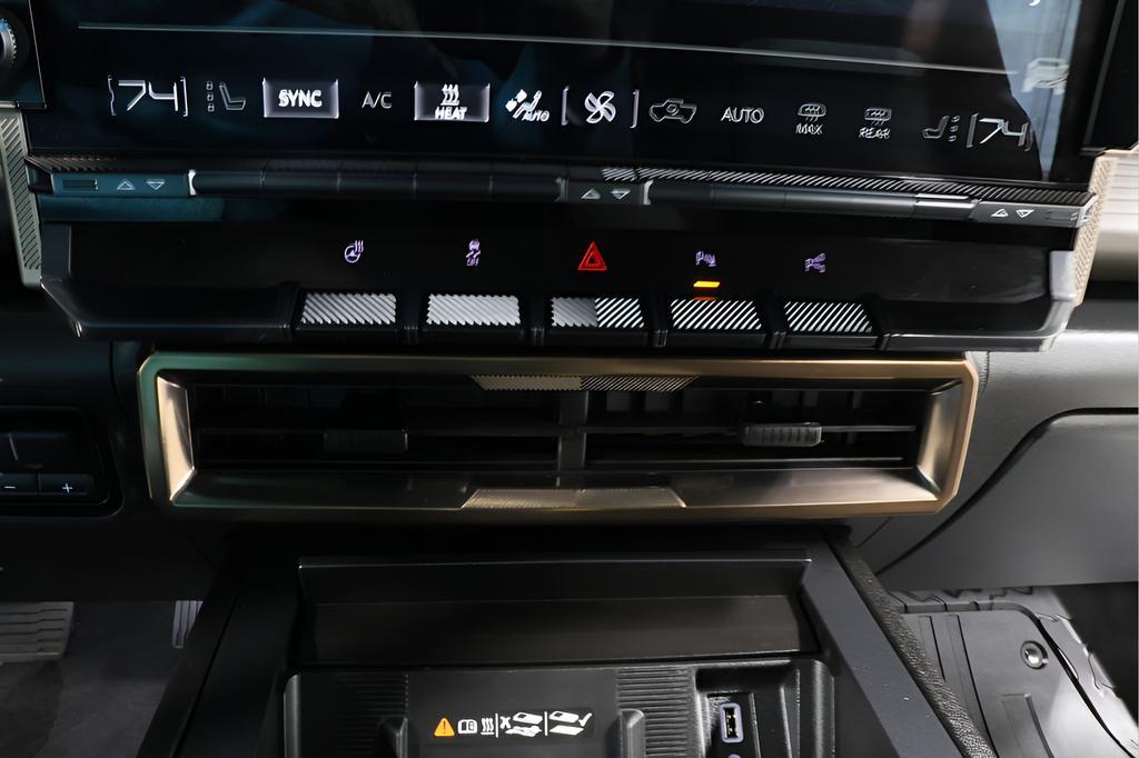 used 2025 GMC HUMMER EV Pickup car, priced at $78,200