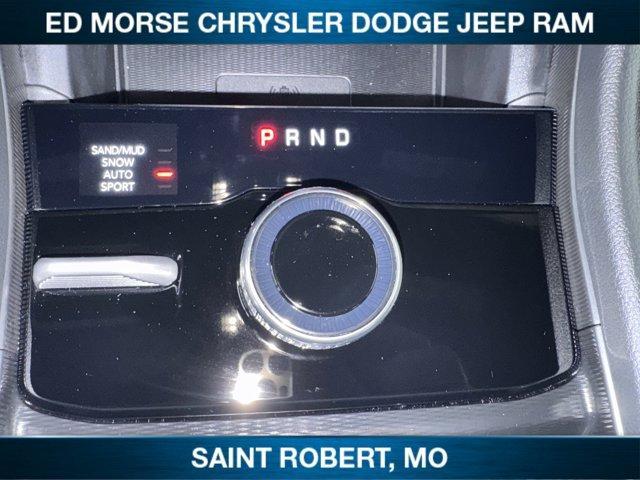 new 2025 Jeep Grand Cherokee car, priced at $50,434