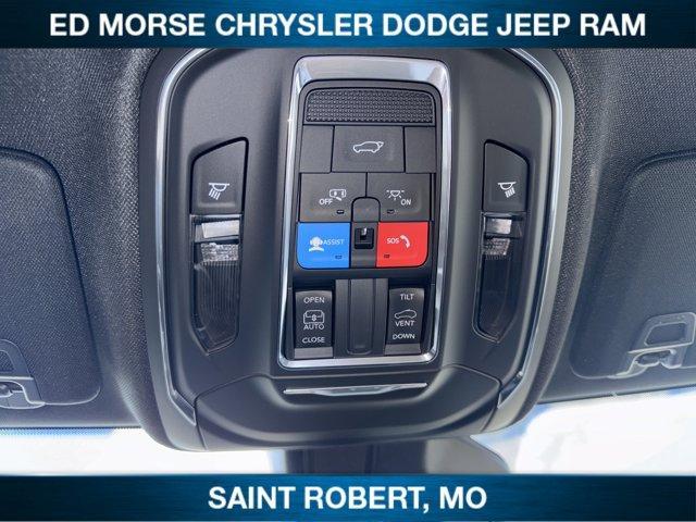 new 2025 Jeep Grand Cherokee car, priced at $36,951