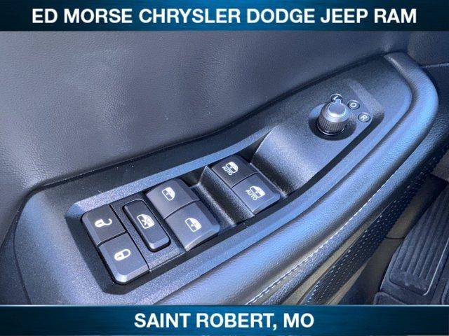 new 2025 Jeep Grand Cherokee car, priced at $44,204