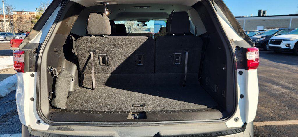 used 2021 Chevrolet Traverse car, priced at $13,347