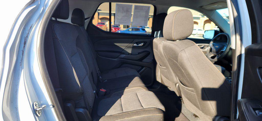 used 2021 Chevrolet Traverse car, priced at $13,347