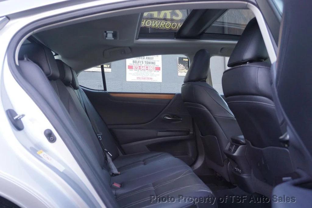 used 2019 Lexus ES 350 car, priced at $26,975