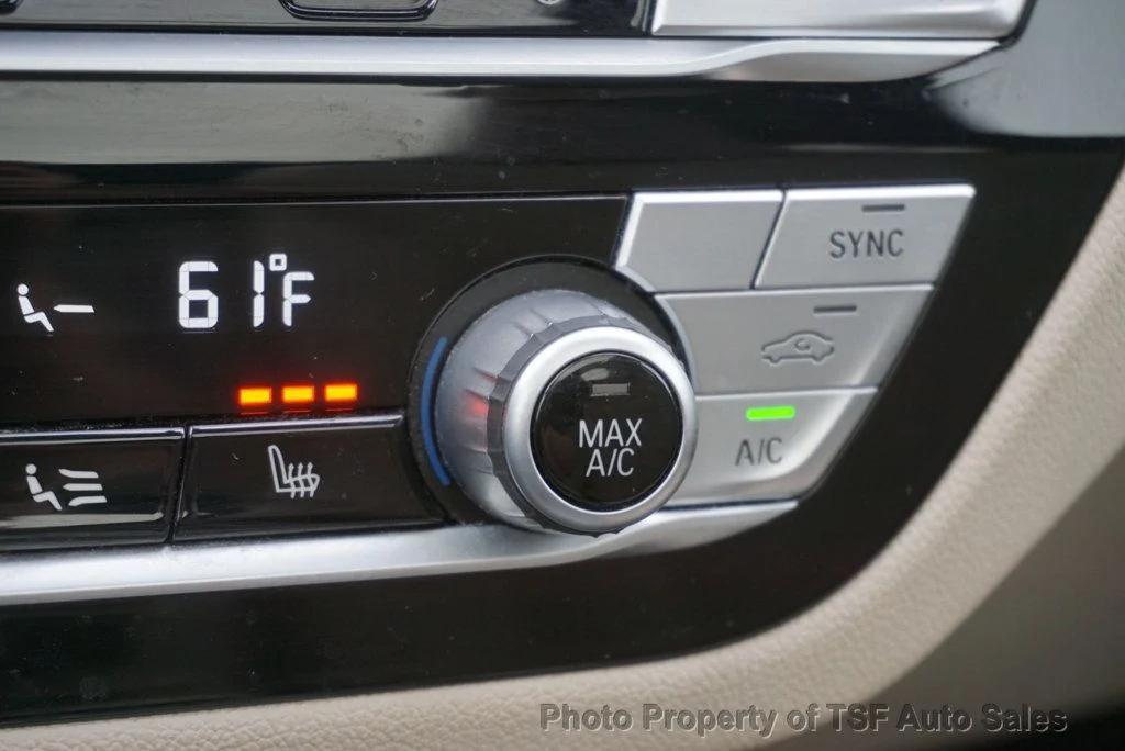 BMW X3 view 34