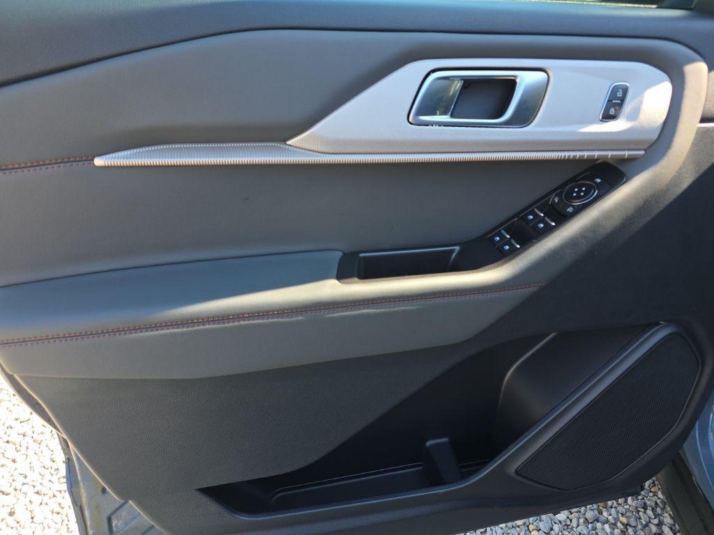 used 2025 Ford Explorer car, priced at $34,746