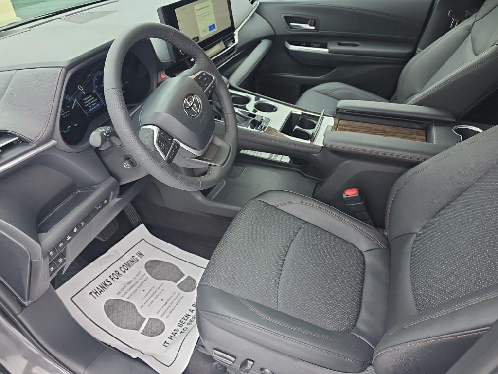 used 2025 Toyota Sienna car, priced at $59,288